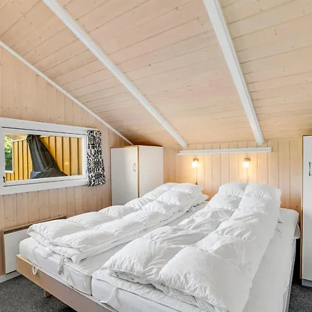 Holiday home Guja - 250m From The Sea By Interhome Fakse Ladeplads