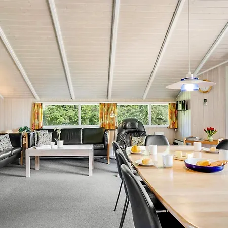 Guja - 250m From The Sea By Interhome Fakse Ladeplads