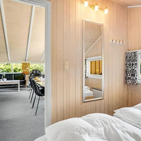 Guja - 250m From The Sea By Interhome Fakse Ladeplads