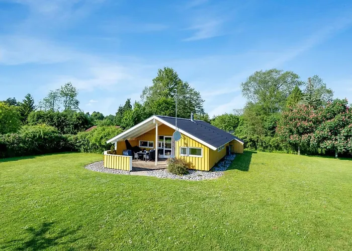 Dom wakacyjny Guja - 250m From The Sea By Interhome